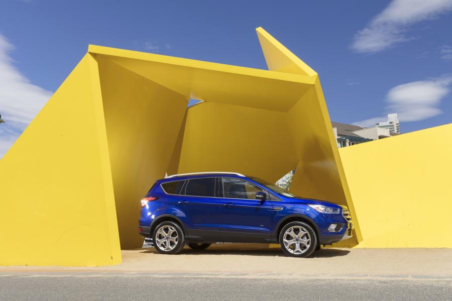  Ford Escape Titanium 2016 года  (AU) (фото 32 из 40)